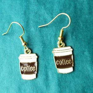 2/10$ NWOT gold tone coffee earrings